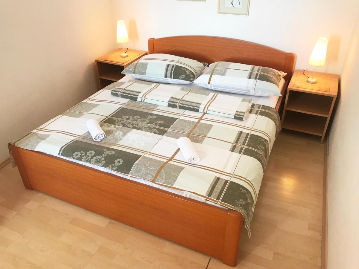 Apartment & Rooms Riva Водице Экстерьер фото