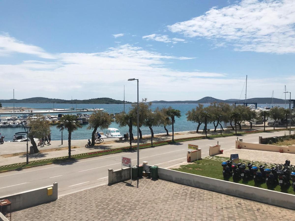 Apartment & Rooms Riva Водице Экстерьер фото
